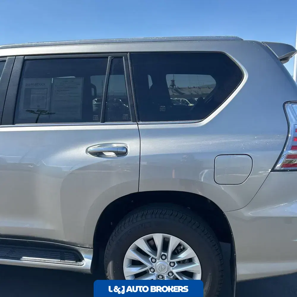 2023 Lexus GX 460 Base