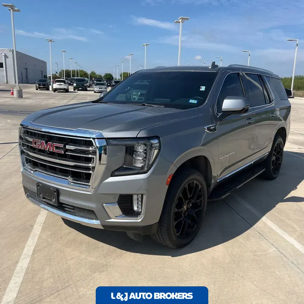 2023 GMC Yukon SLT