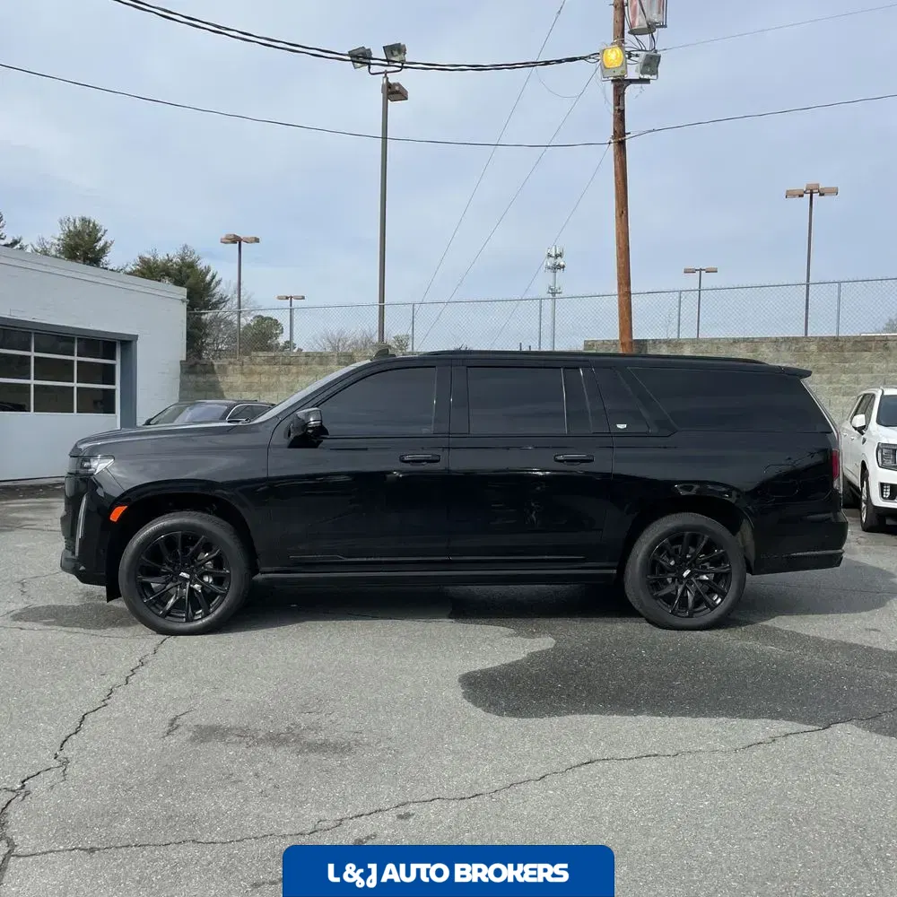 2024 Cadillac Escalade ESV Sport Platinum