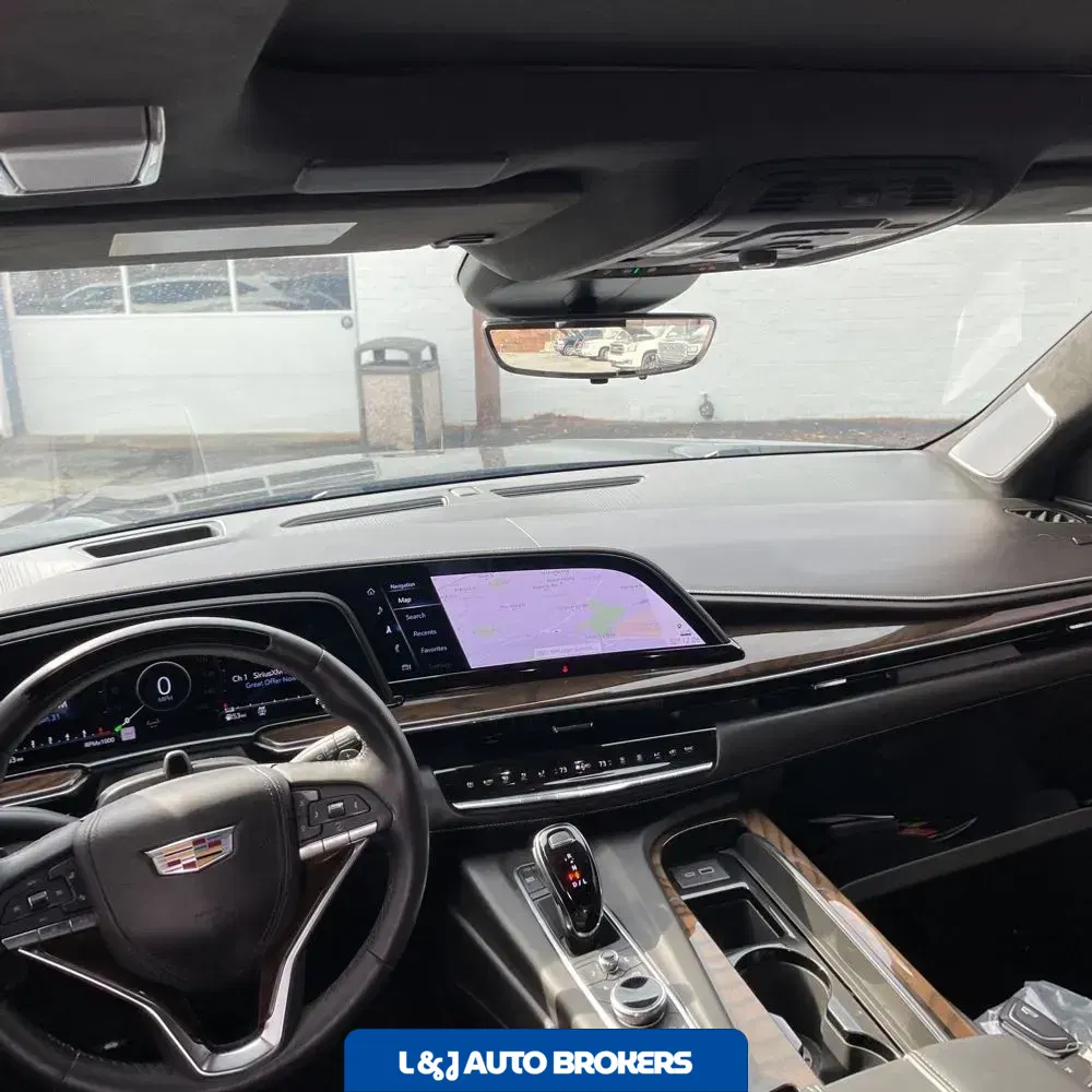 2024 Cadillac Escalade ESV Sport Platinum