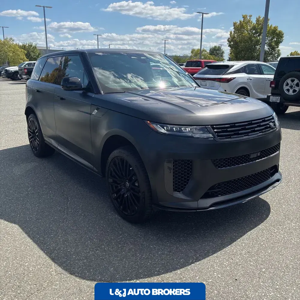 2025 Land Rover Range Rover Sport P635 SV Edition Two
