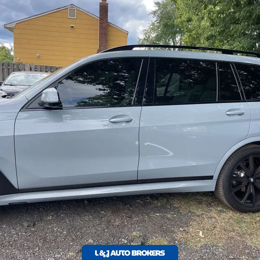 2025 BMW X7 XDrive40i