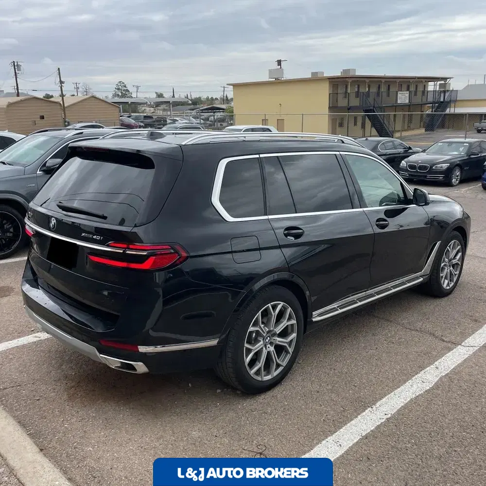 2024 BMW X7 XDrive40i