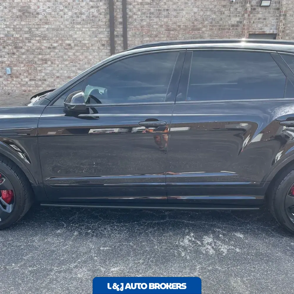 2021 Bentley Bentayga V8
