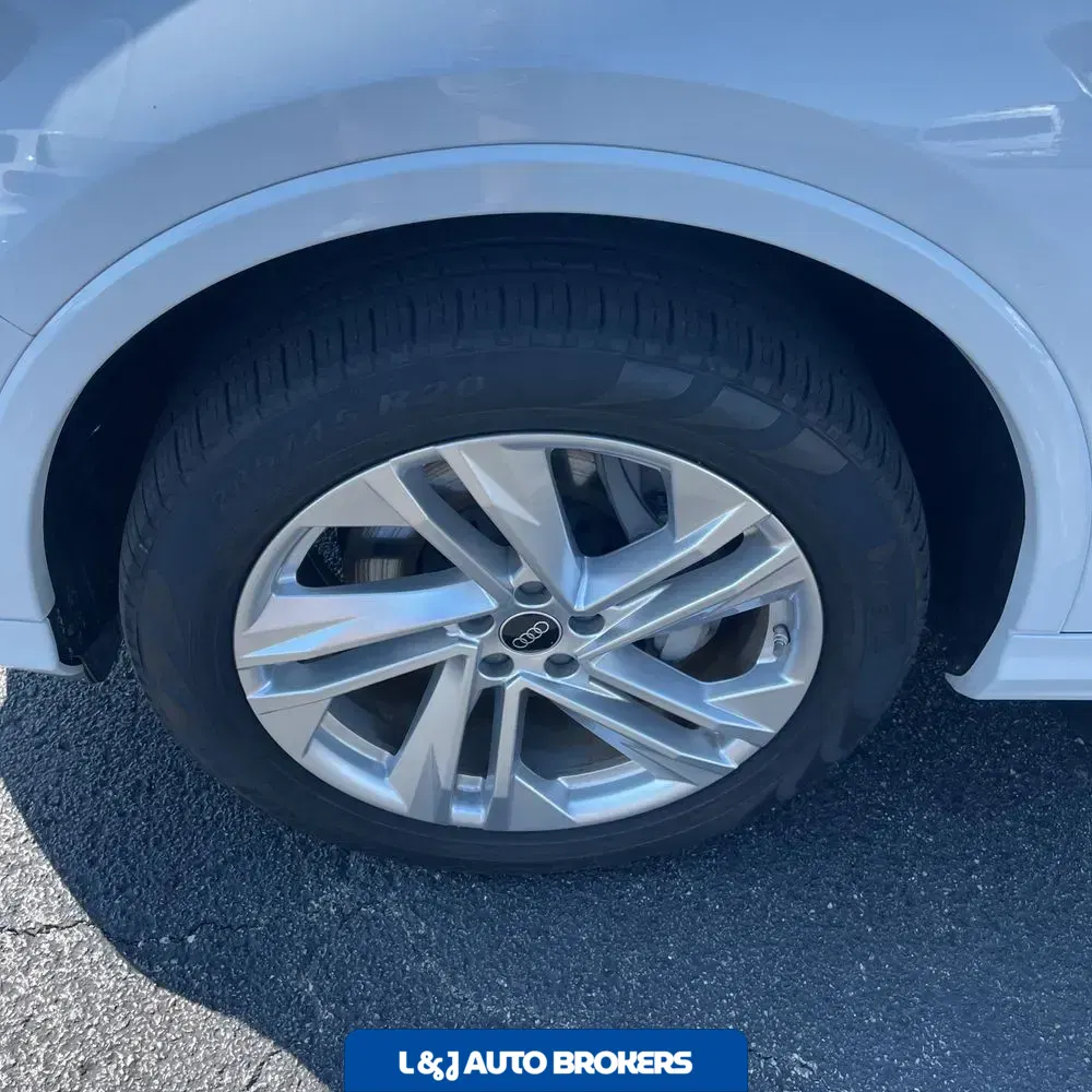 2024 Audi Q7 Premium Plus 55
