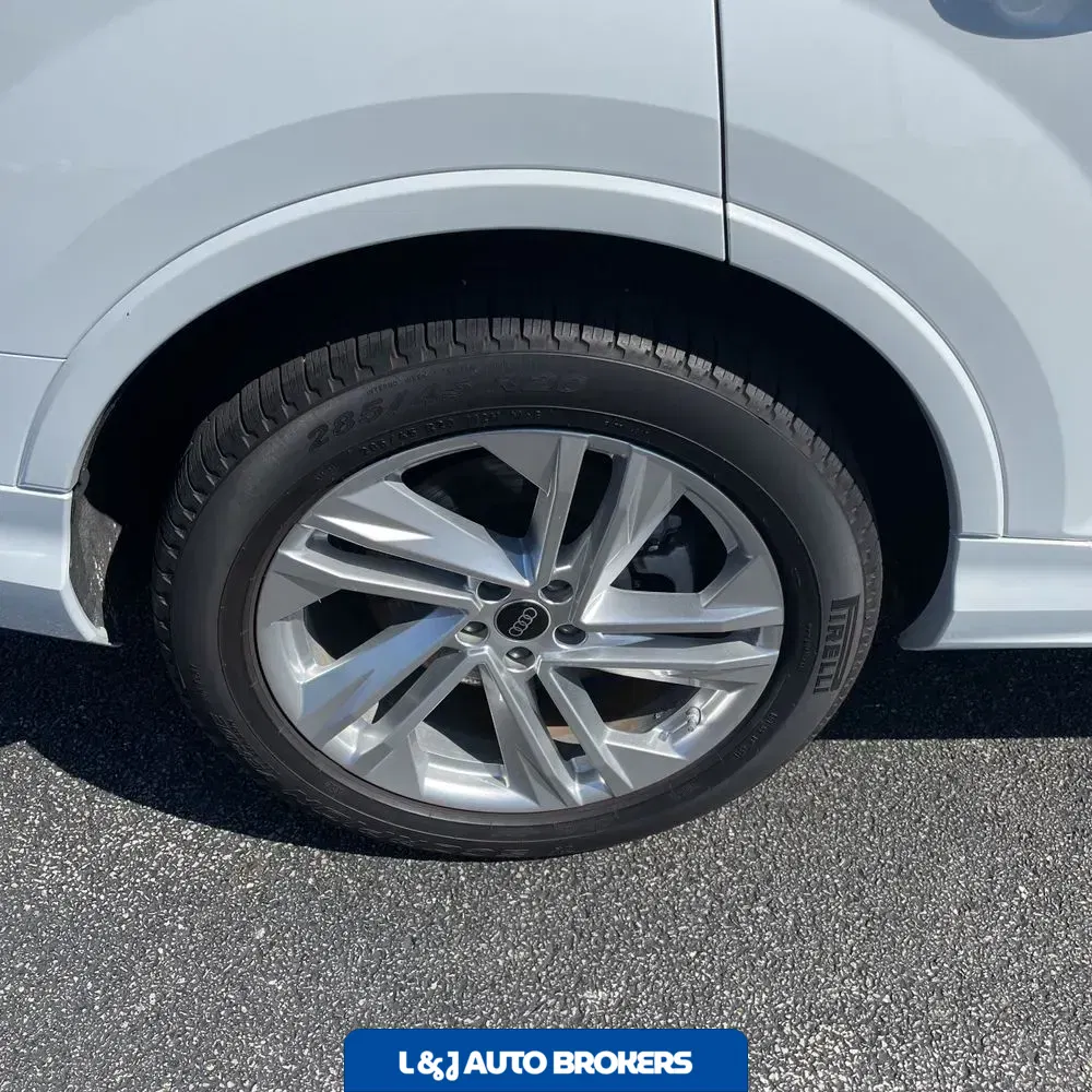 2024 Audi Q7 Premium Plus 55