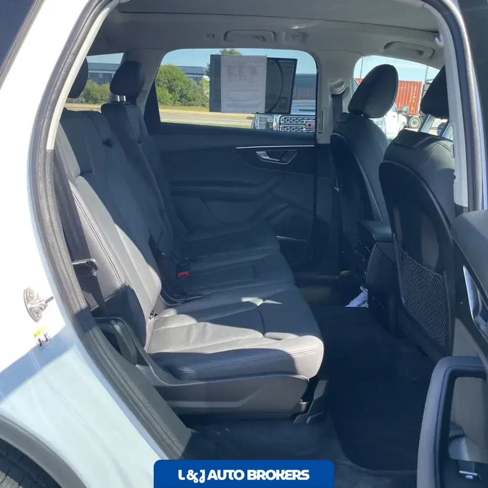 2024 Audi Q7 Premium Plus 55