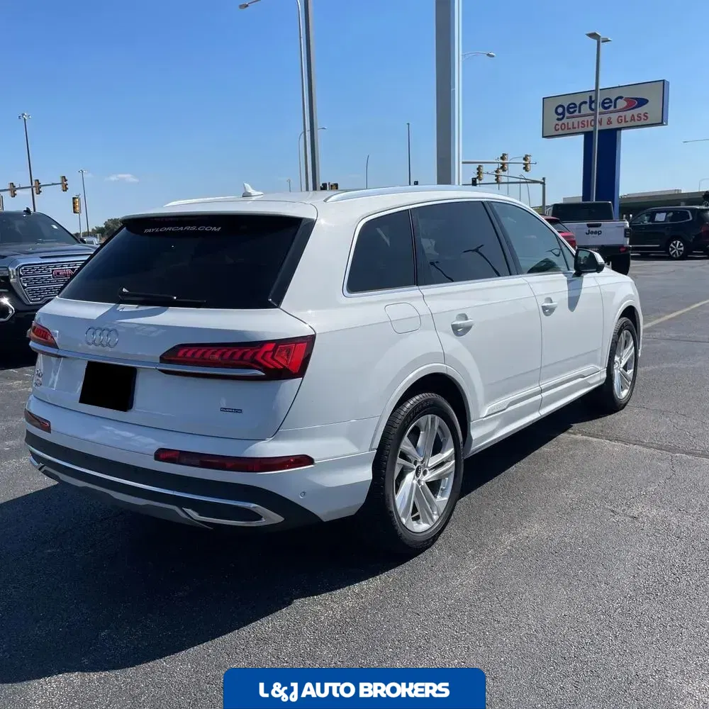 2024 Audi Q7 Premium Plus 55