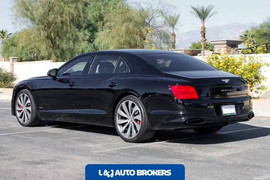 2020 Bentley Flying Spur W12 Sedan