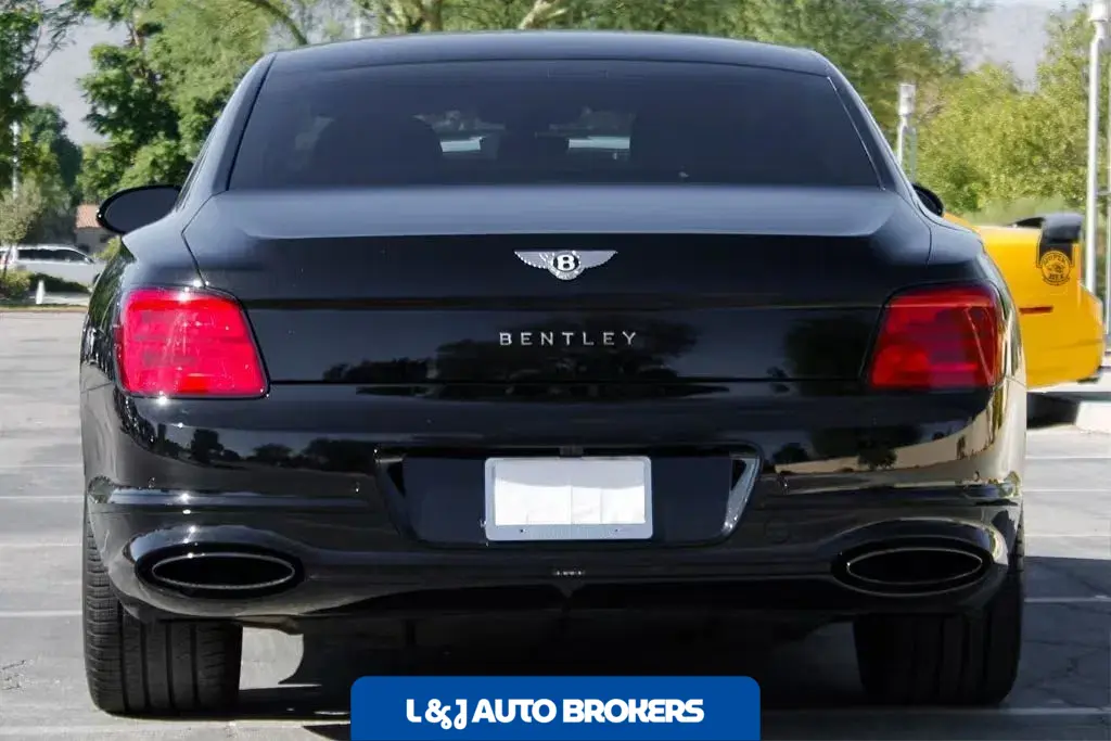 2020 Bentley Flying Spur W12 Sedan