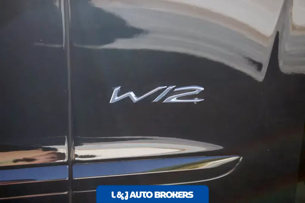 2020 Bentley Flying Spur W12 Sedan