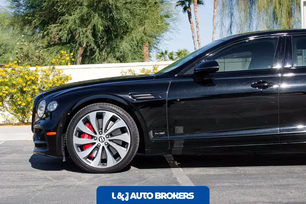 2020 Bentley Flying Spur W12 Sedan