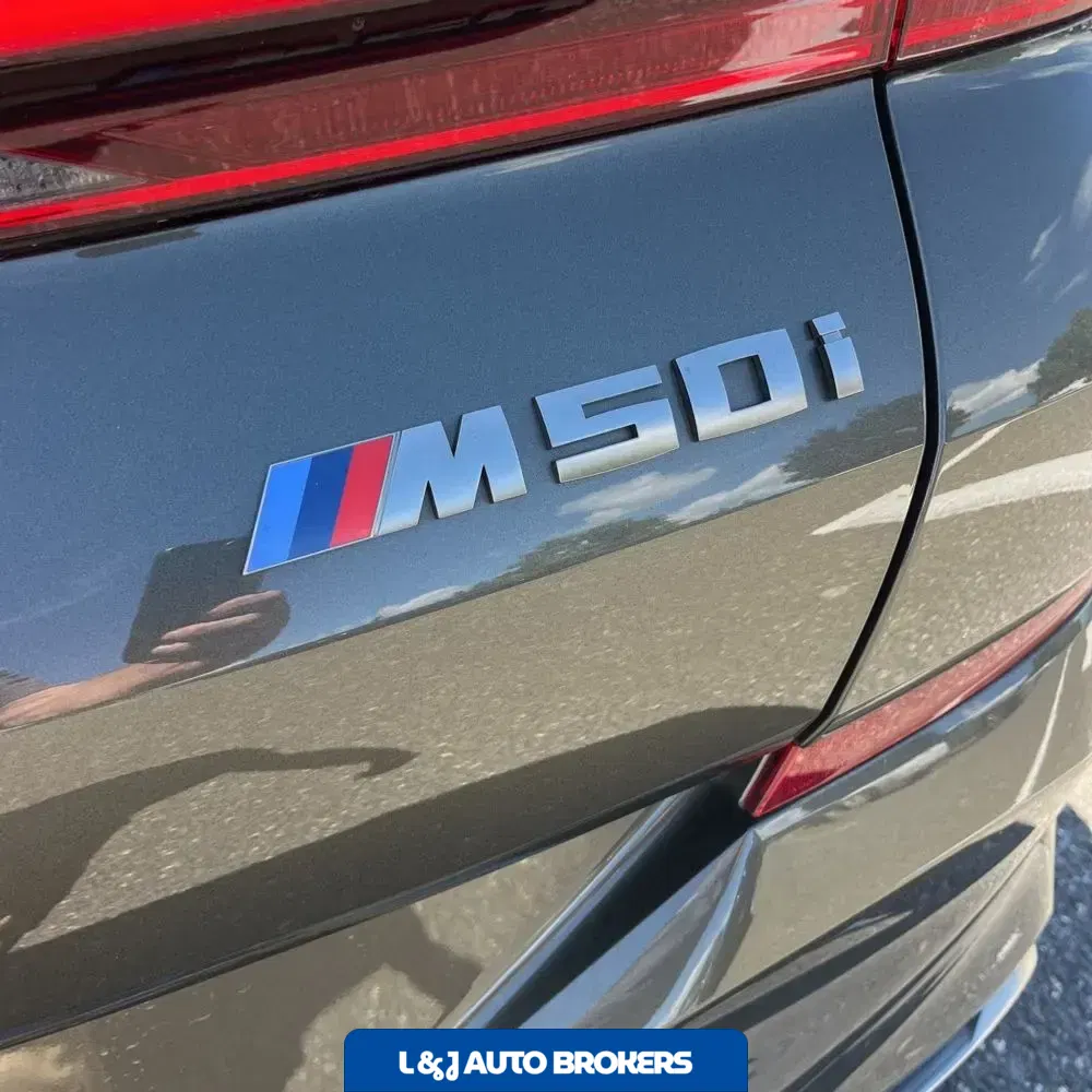 2023 BMW X6 M50i