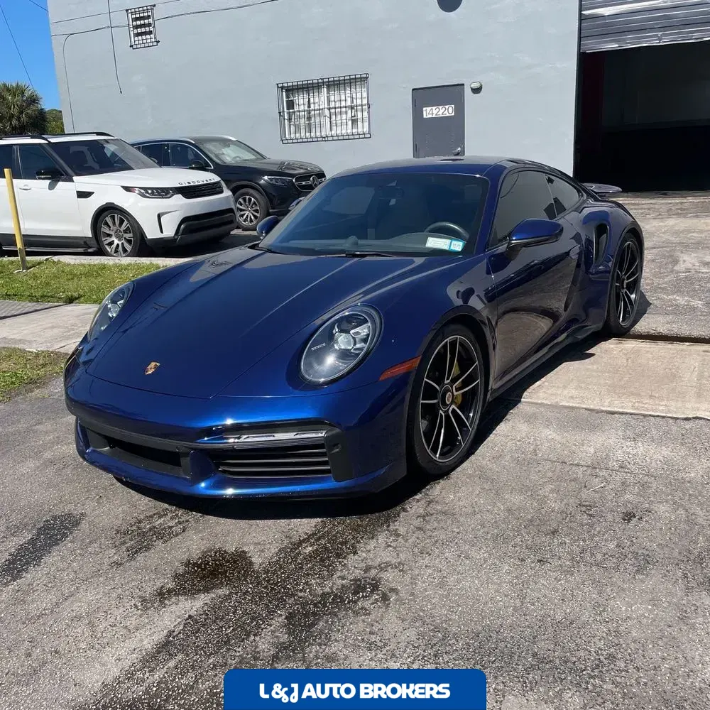 2021 Porsche 911 Turbo S
