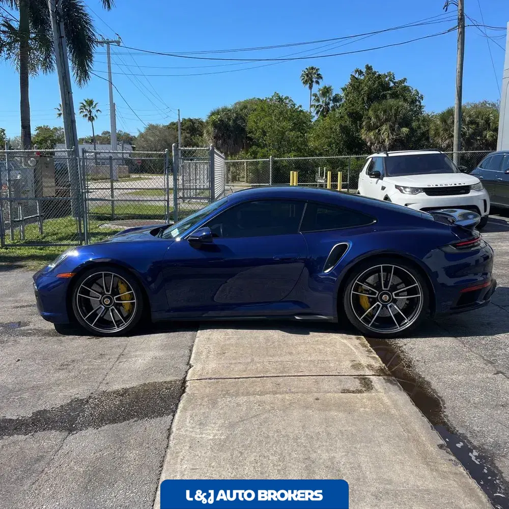 2021 Porsche 911 Turbo S