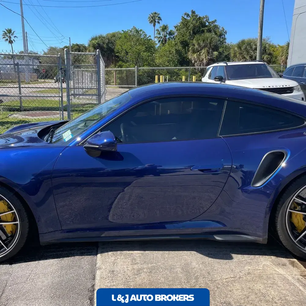 2021 Porsche 911 Turbo S