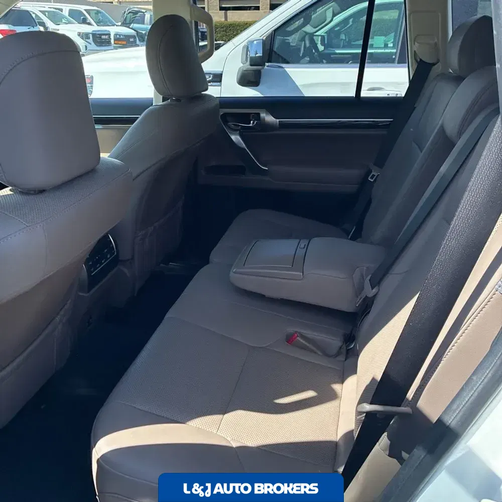 2022 Lexus GX 460 Base