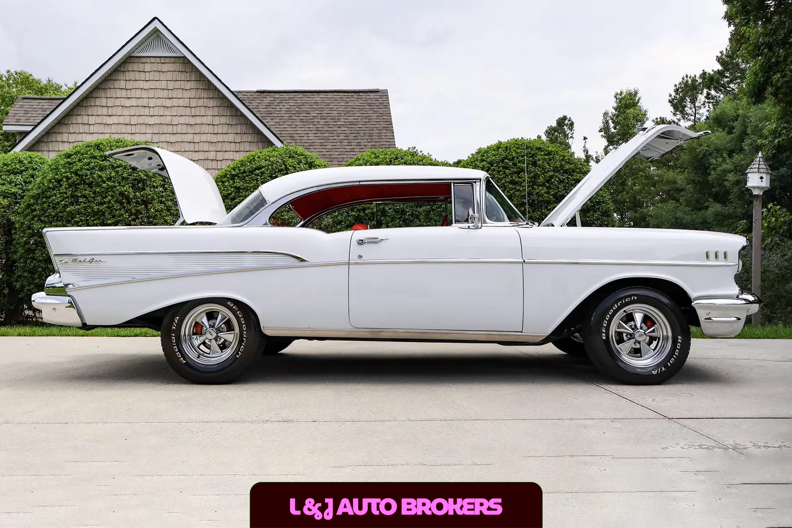 1957 Chevrolet Bel Air Sport Coupe Restomod