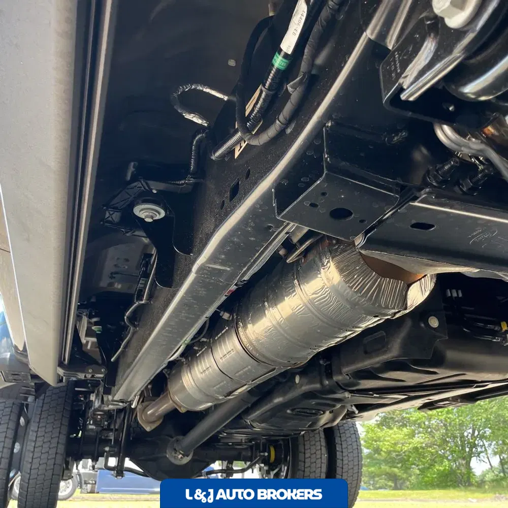 2025 Ford F-450 Super Duty Platinum