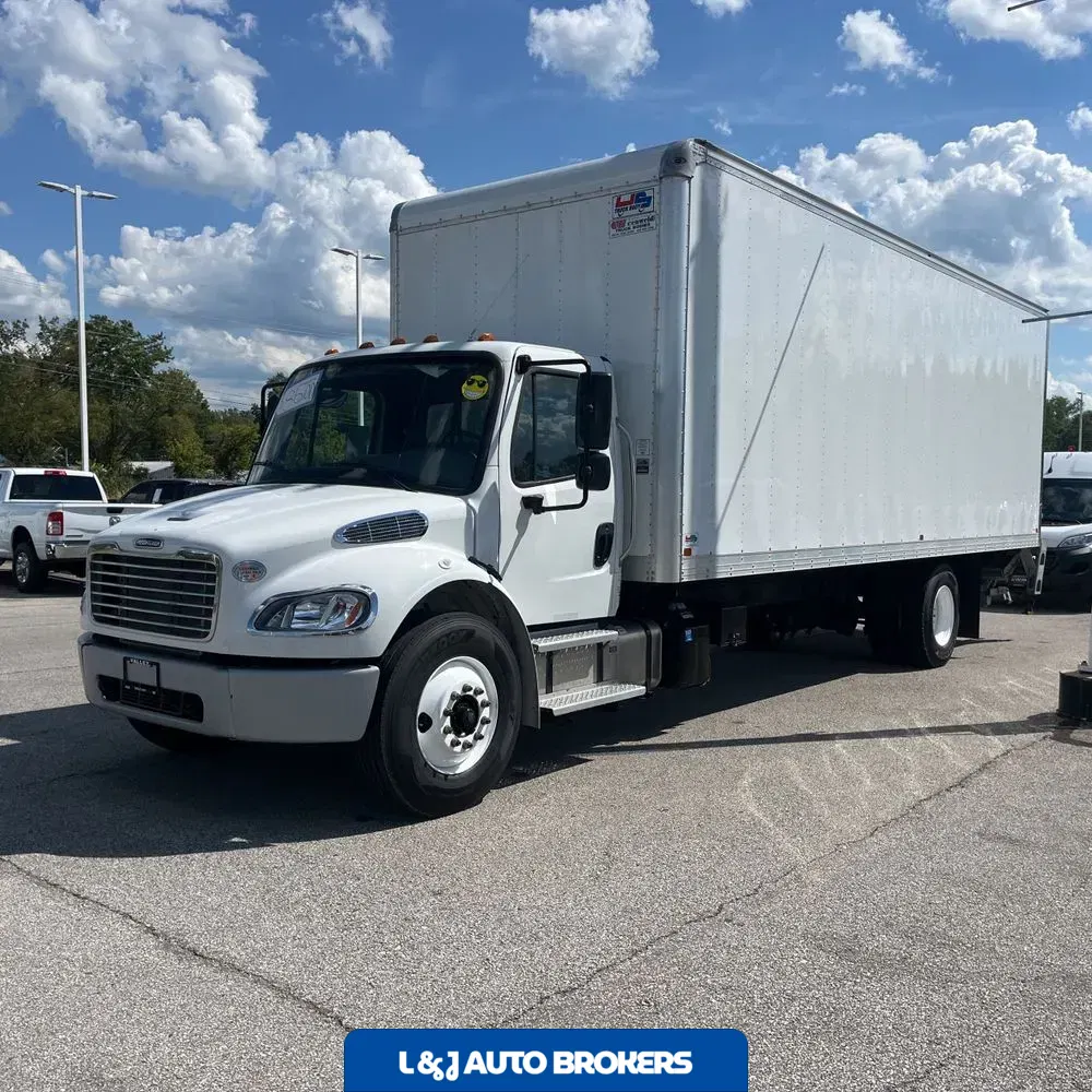 2024 Freightliner M2 106