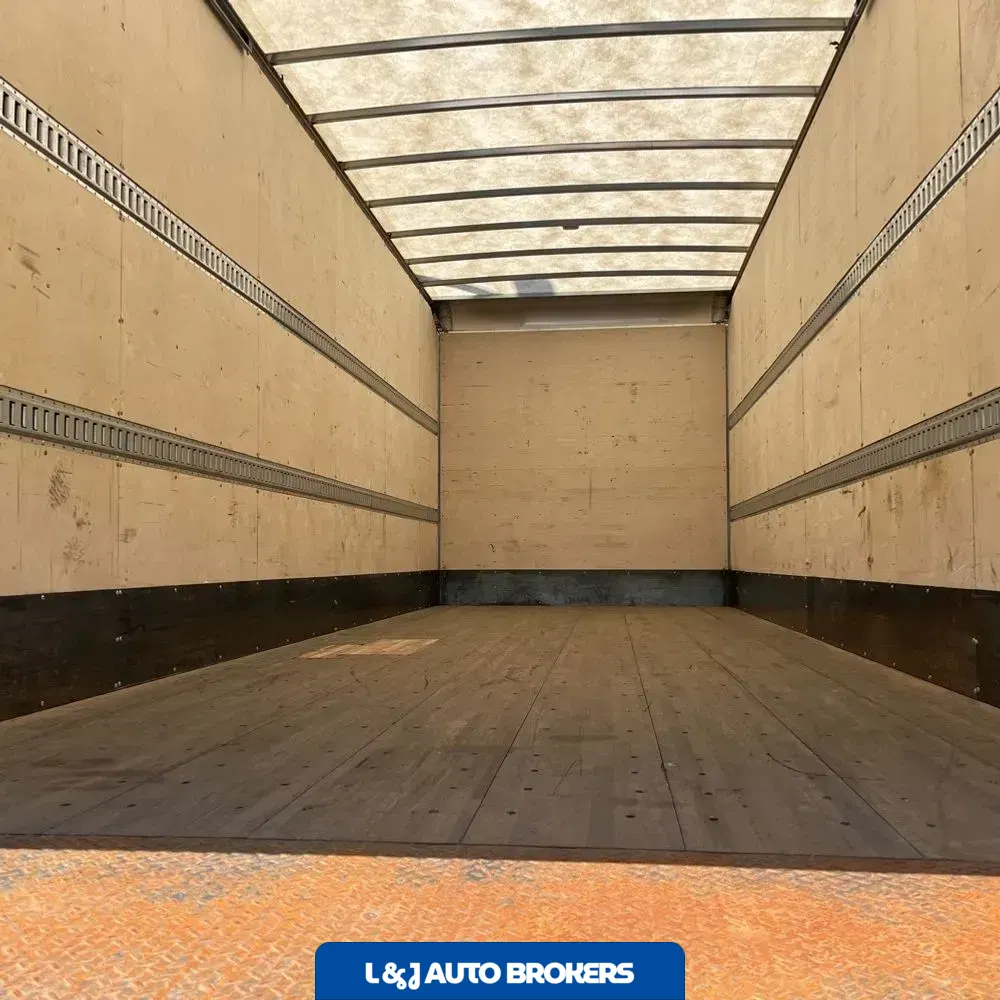 2024 Freightliner M2 106
