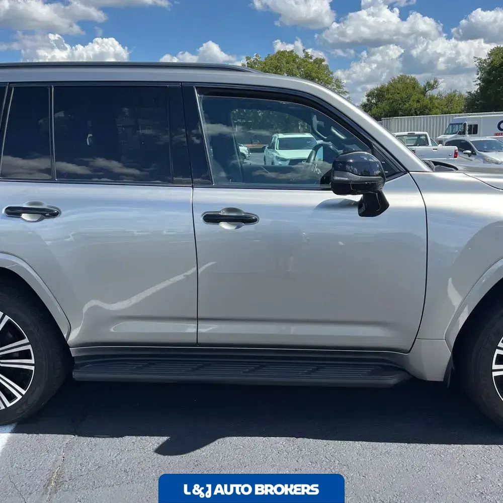2023 Lexus LX 600 Luxury