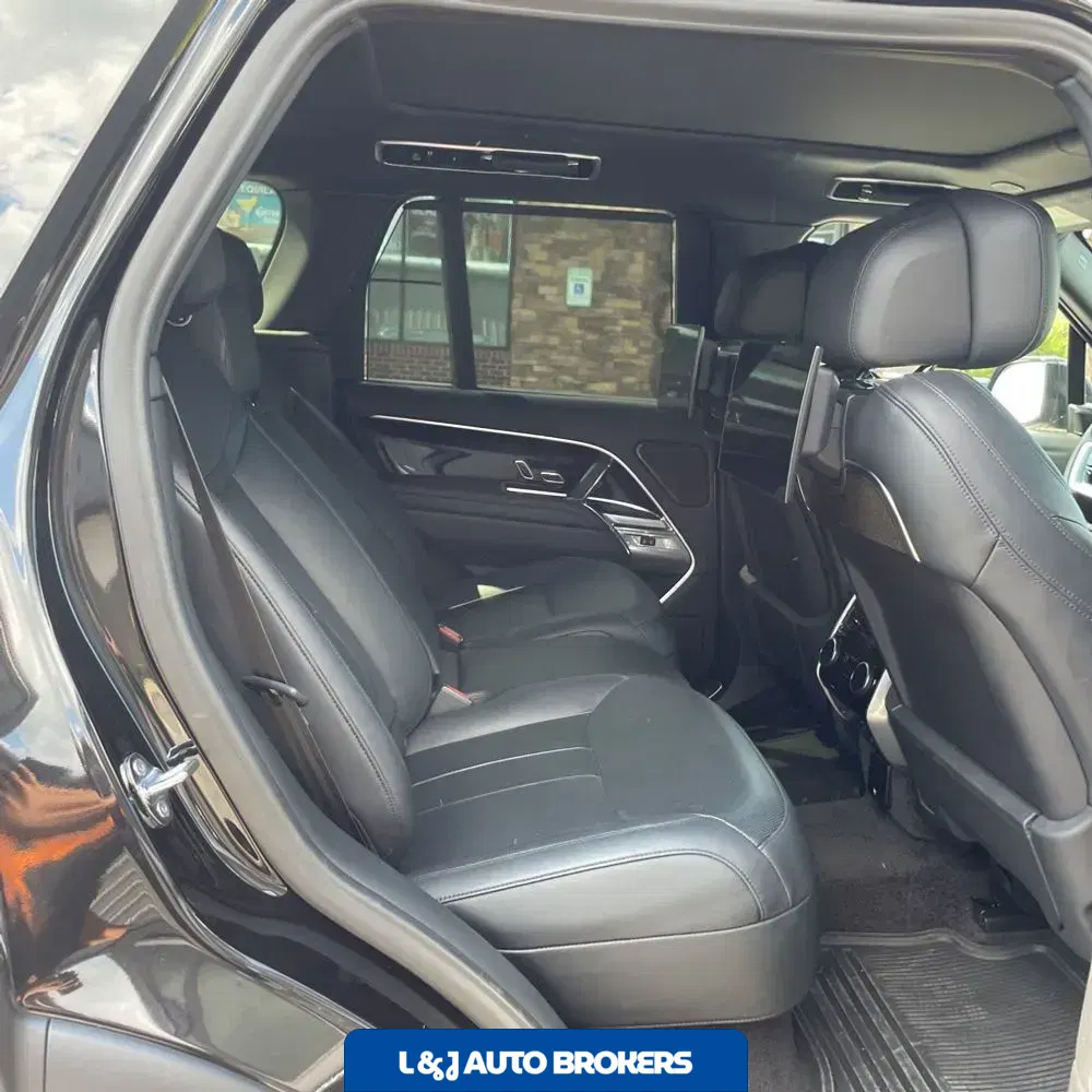 2024 Land Rover Range Rover Autobiography P530