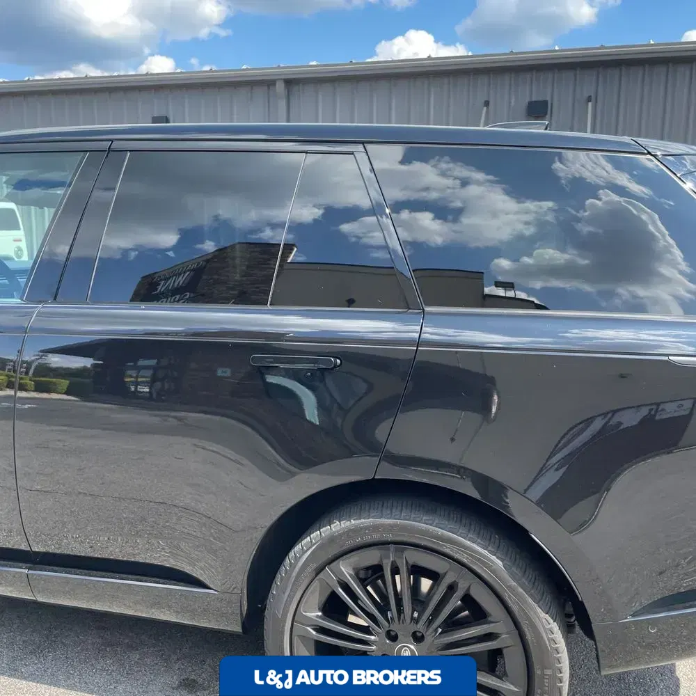 2024 Land Rover Range Rover Autobiography P530