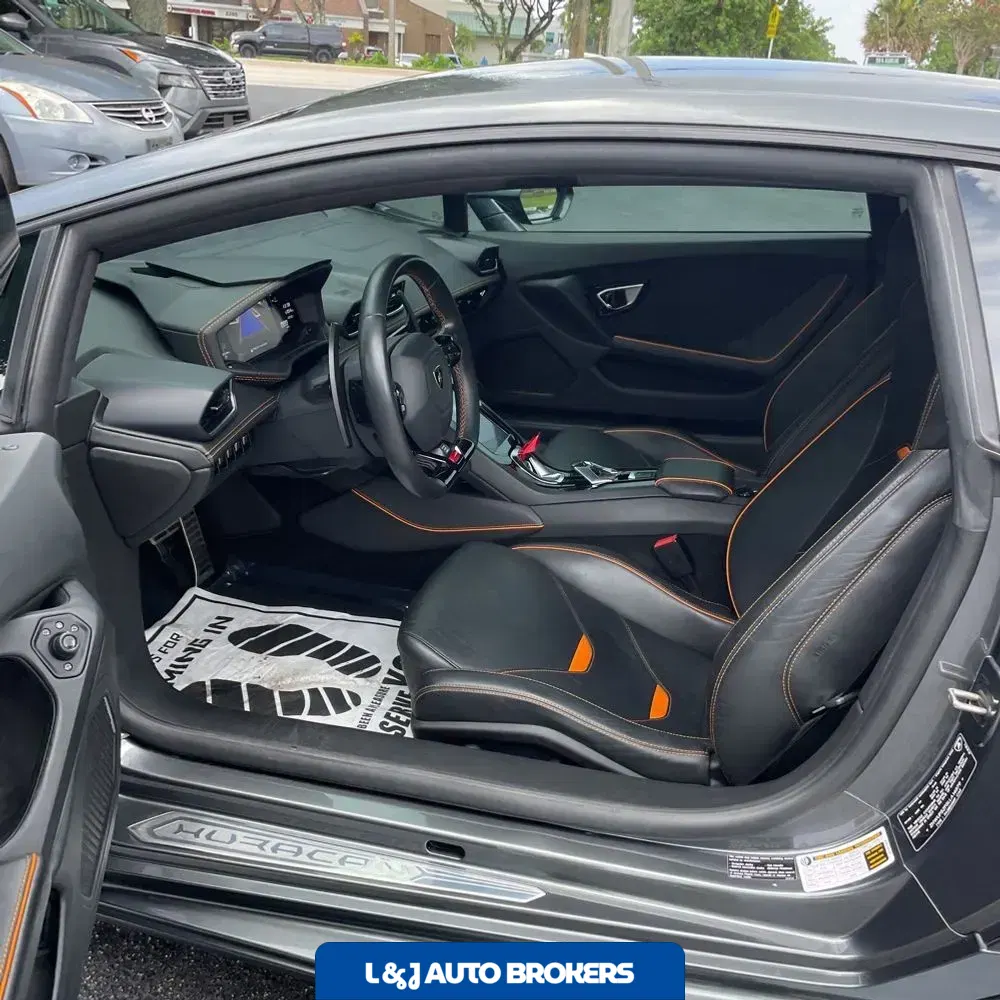 2020 Lamborghini Huracan EVO