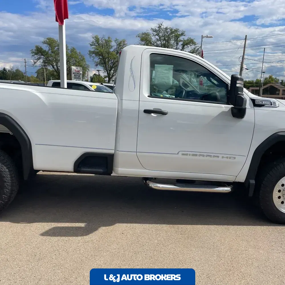 2024 GMC Sierra 2500HD Pro