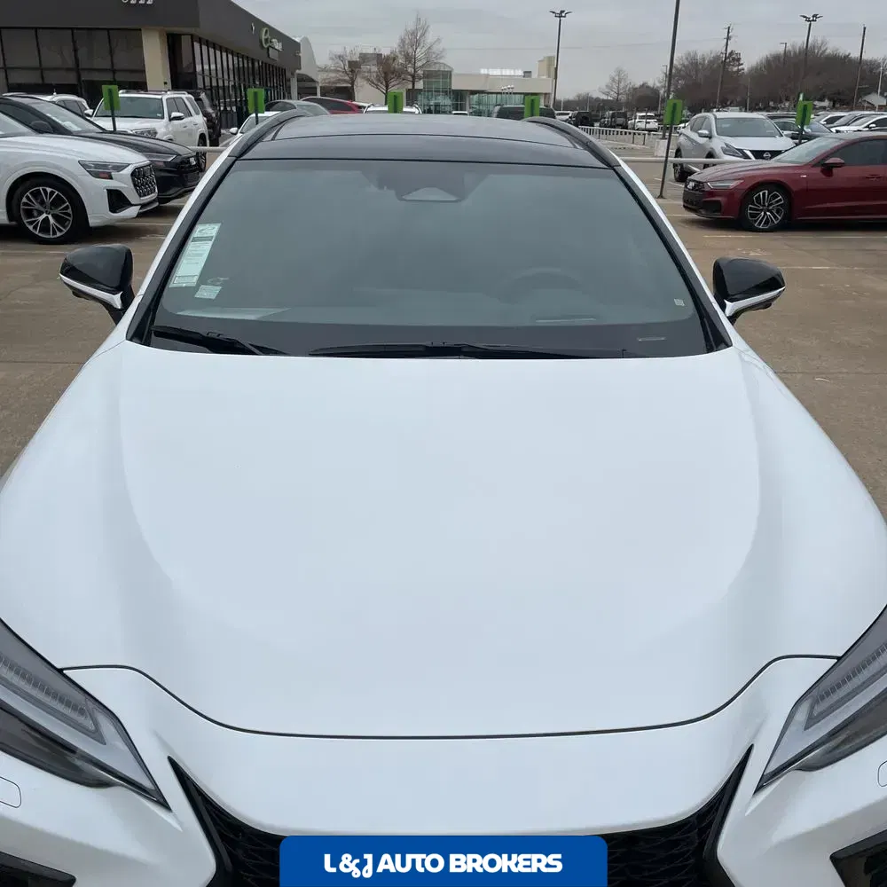 2025 Lexus NX 450h+ F SPORT Handling