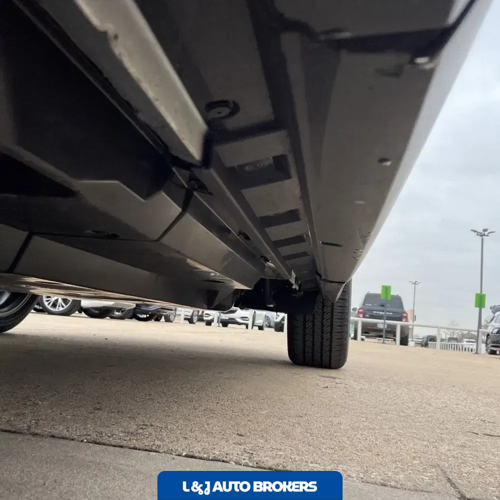 2025 Lexus NX 450h+ F SPORT Handling
