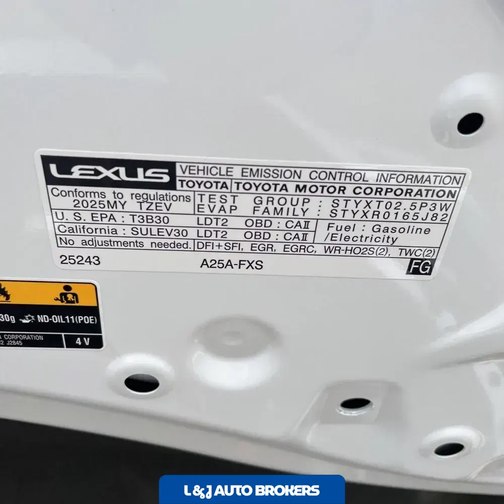 2025 Lexus NX 450h+ F SPORT Handling