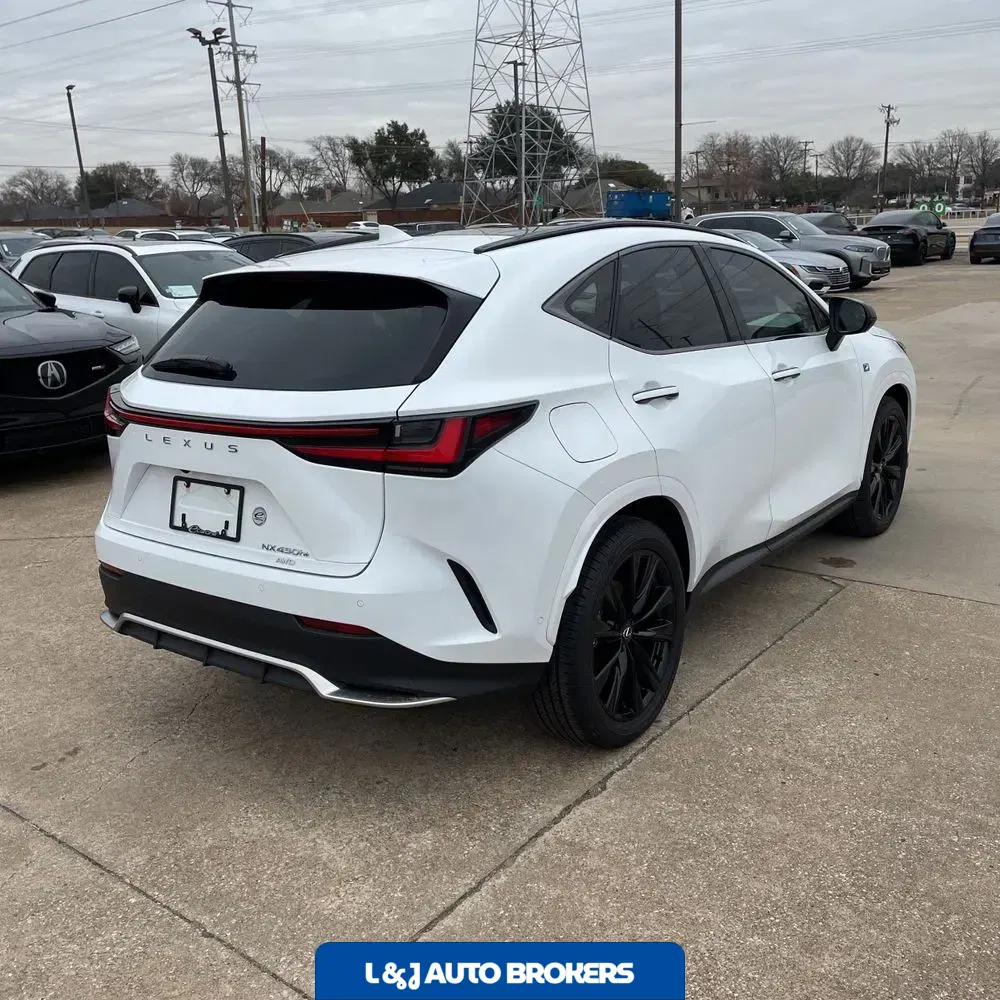 2025 Lexus NX 450h+ F SPORT Handling