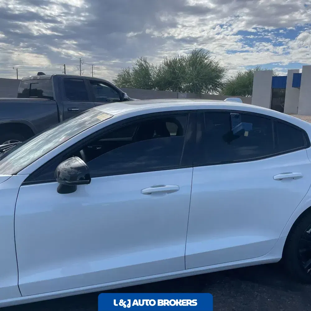 2024 Volvo S60 T8 - Ultimate PHEV