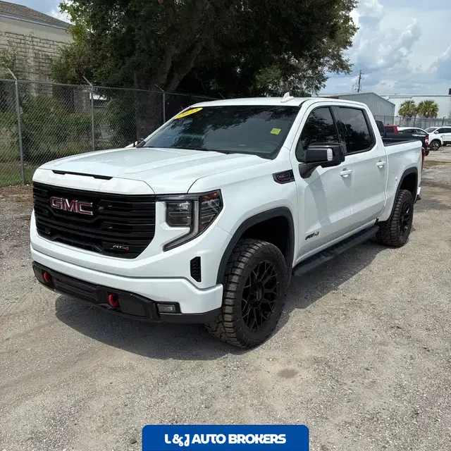 2022 GMC Sierra 1500 AT4