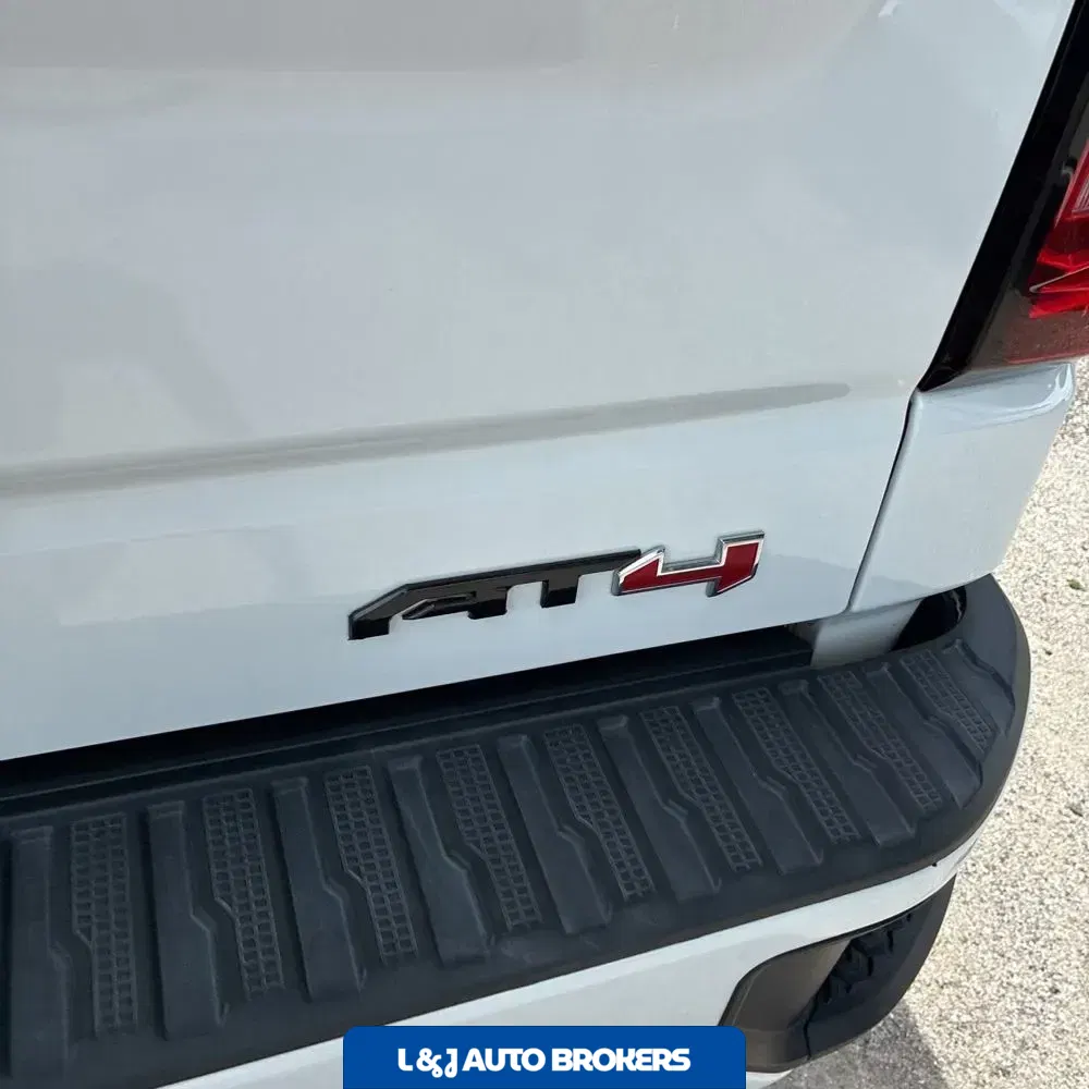 2022 GMC Sierra 1500 AT4