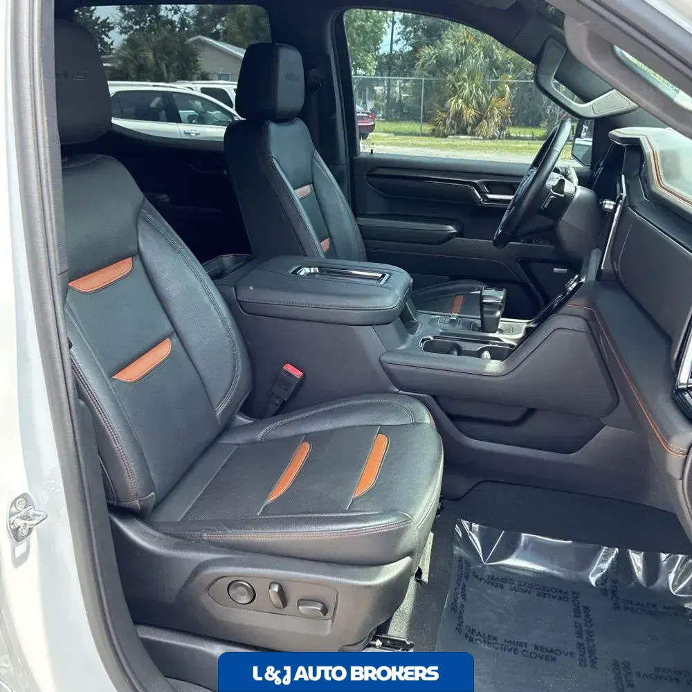 2022 GMC Sierra 1500 AT4