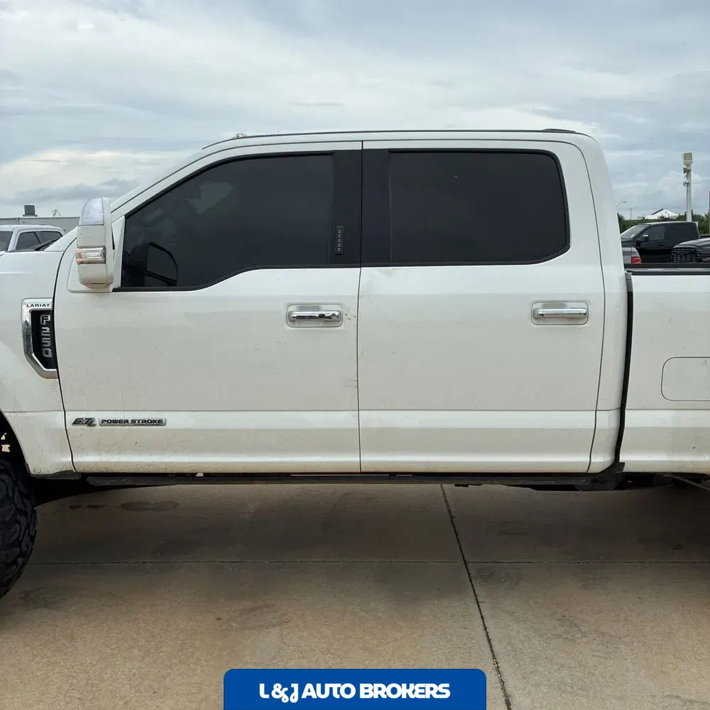 2021 Ford F-250 Super Duty Lariat
