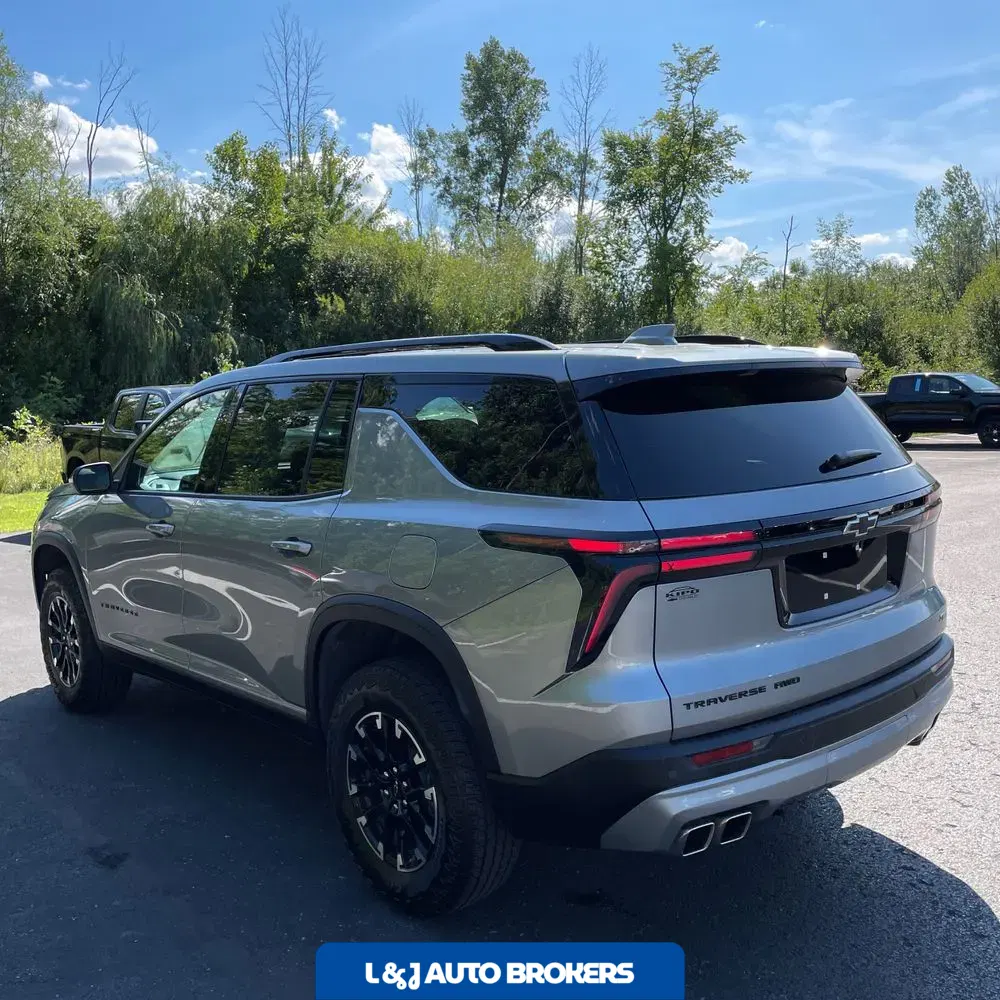 2024 Chevrolet Traverse Z71
