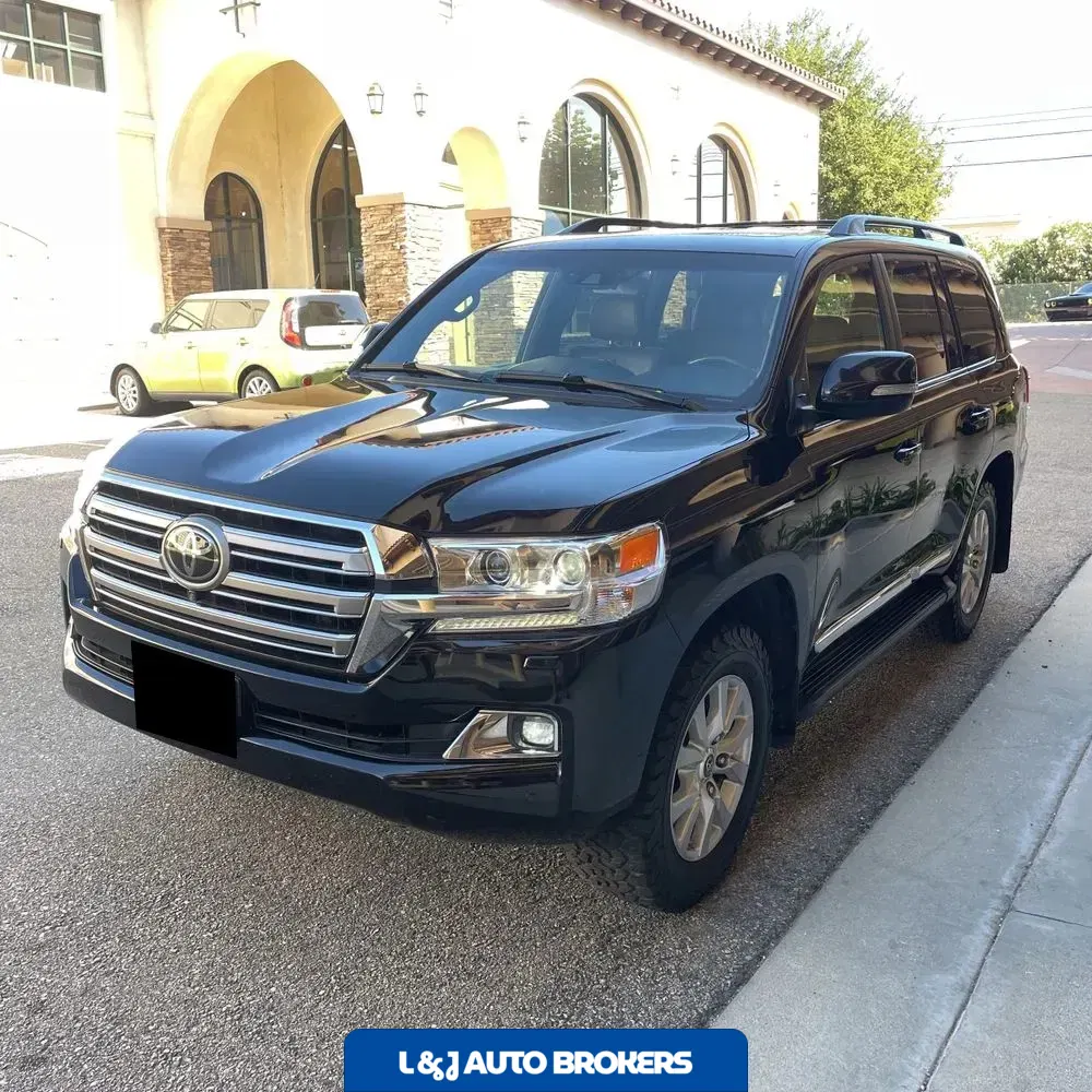 2019 Toyota Land Cruiser Base