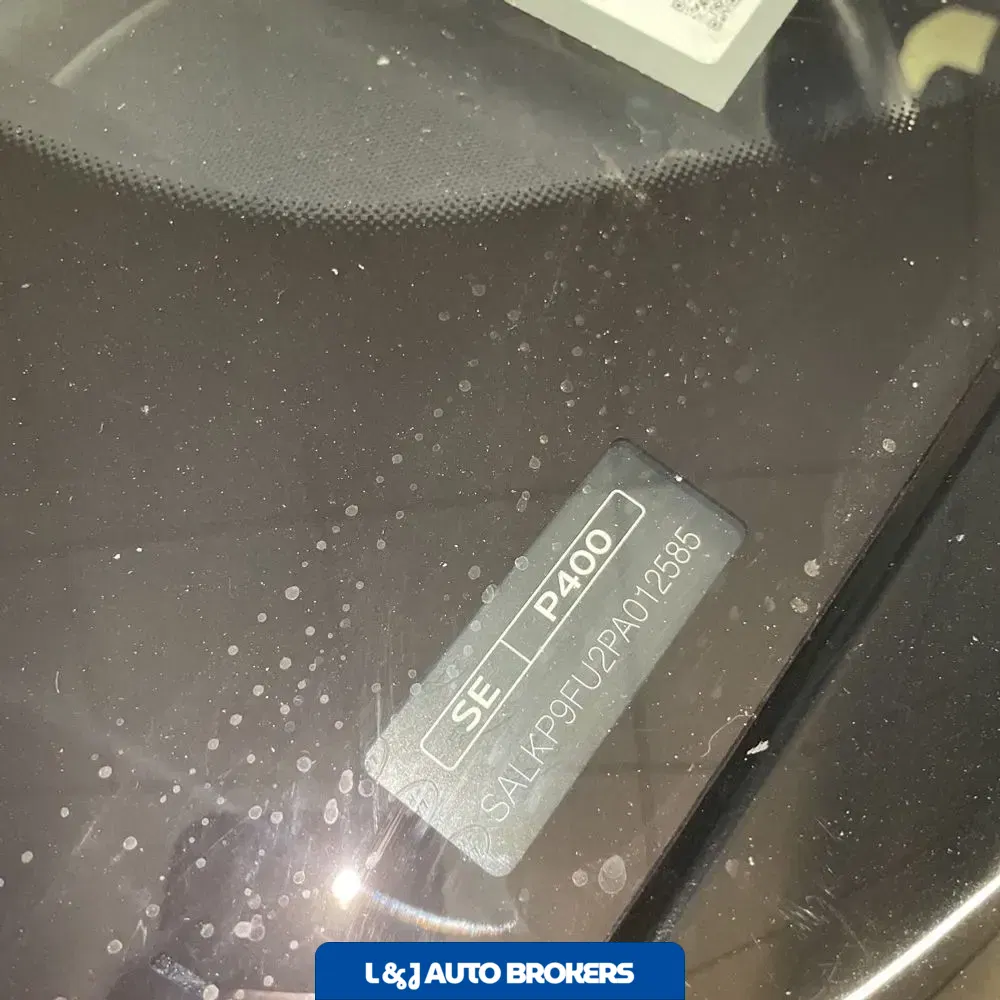 2023 Land Rover Range Rover SE