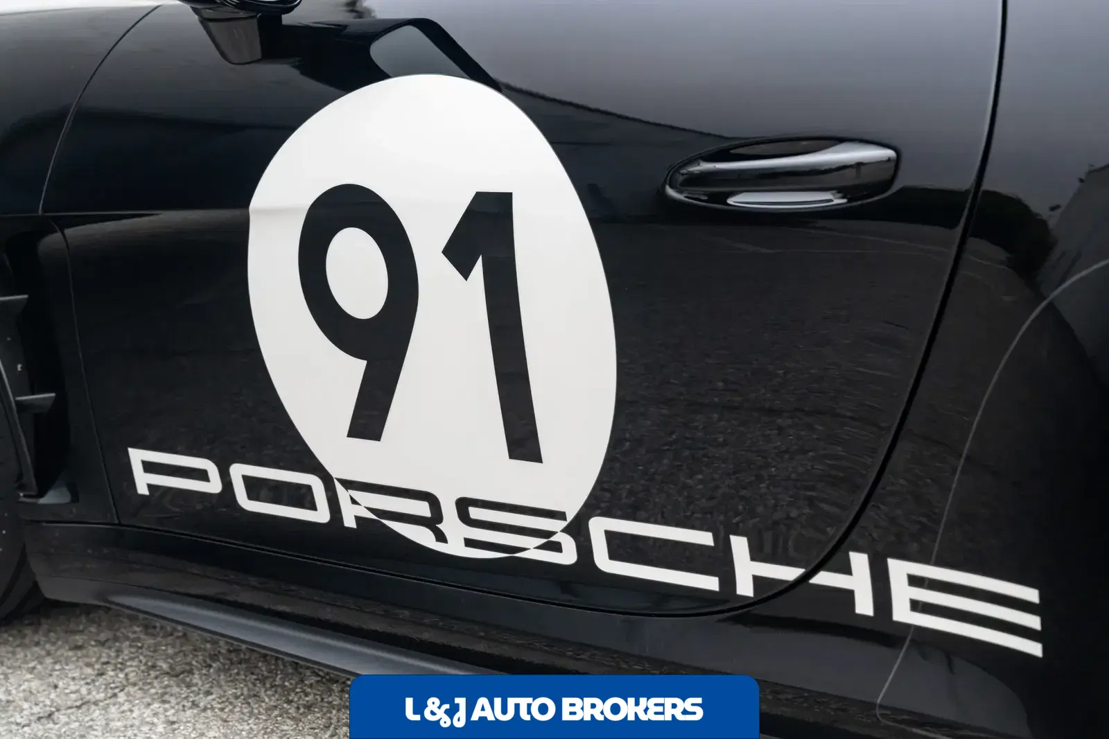 2024 Porsche 911 S/T