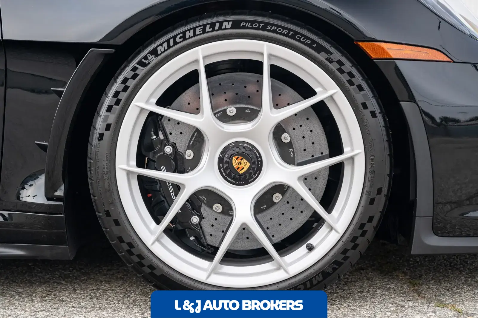 2024 Porsche 911 S/T