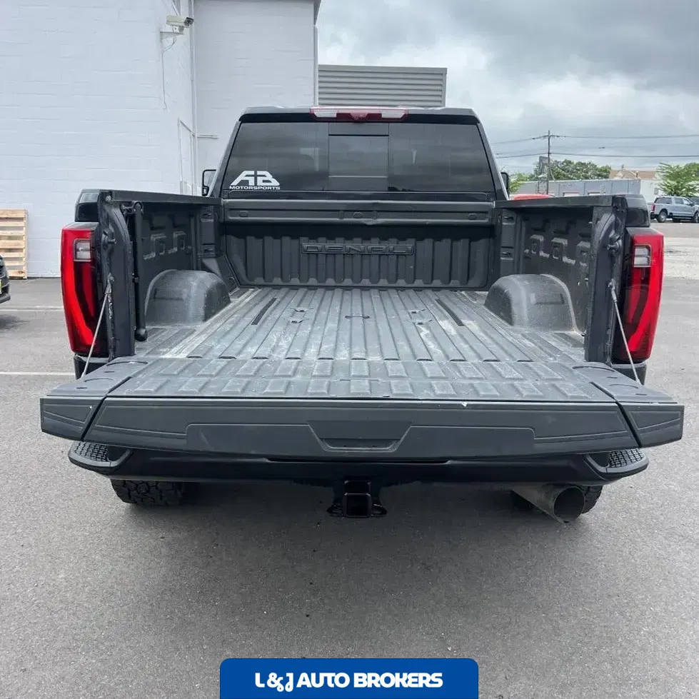 2024 GMC Sierra 3500HD Denali Ultimate