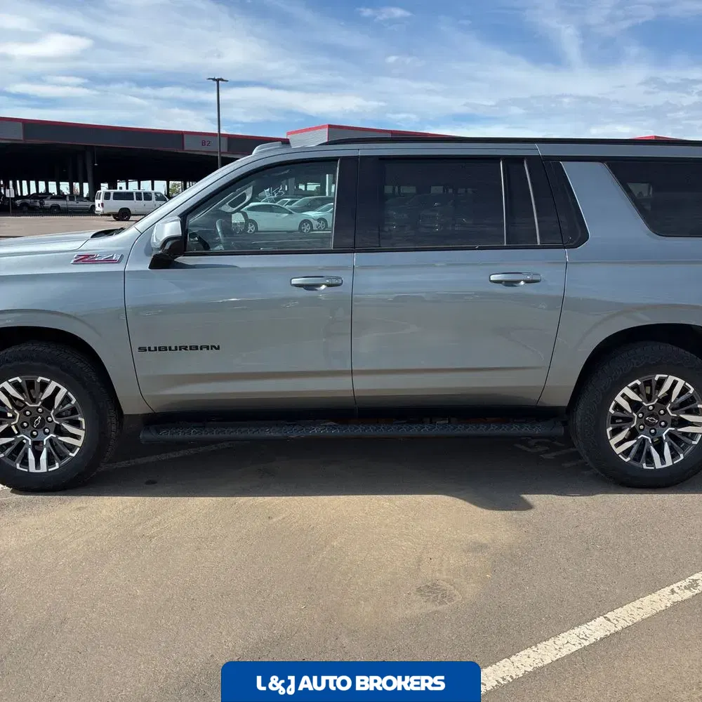 2025 Chevrolet Suburban Z71