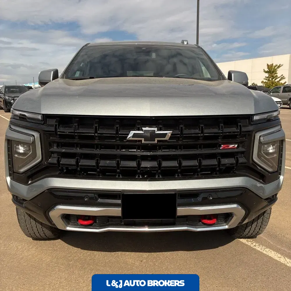 2025 Chevrolet Suburban Z71