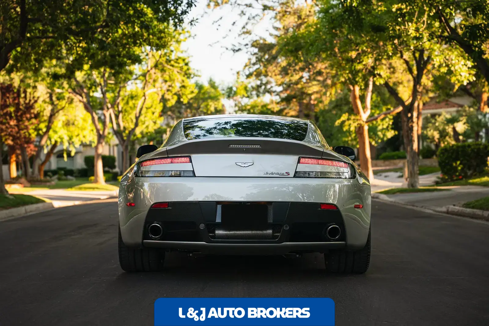2017 Aston Martin V12 Vantage S 7-Speed