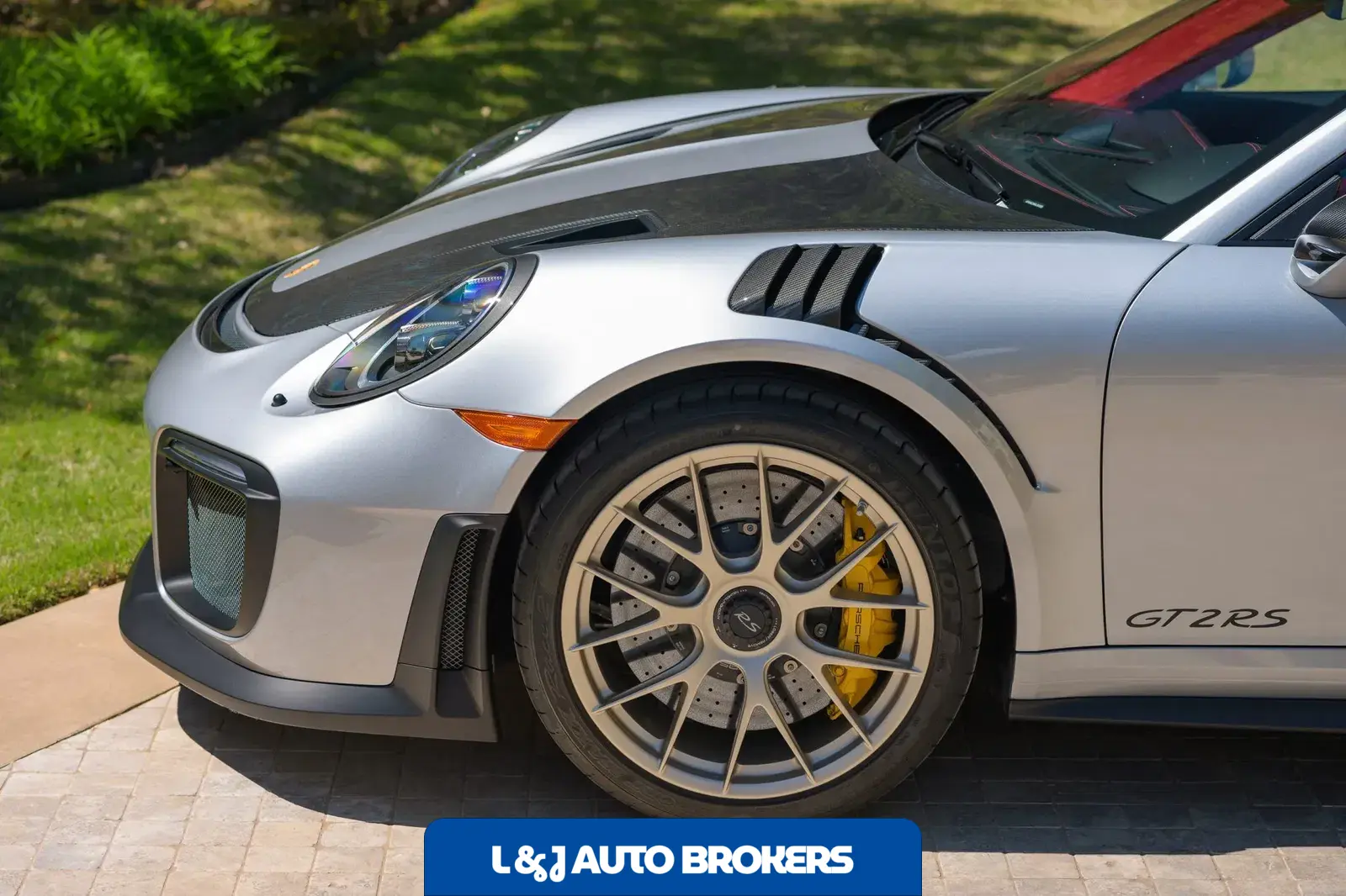 2018 Porsche 911 GT2 RS Weissach