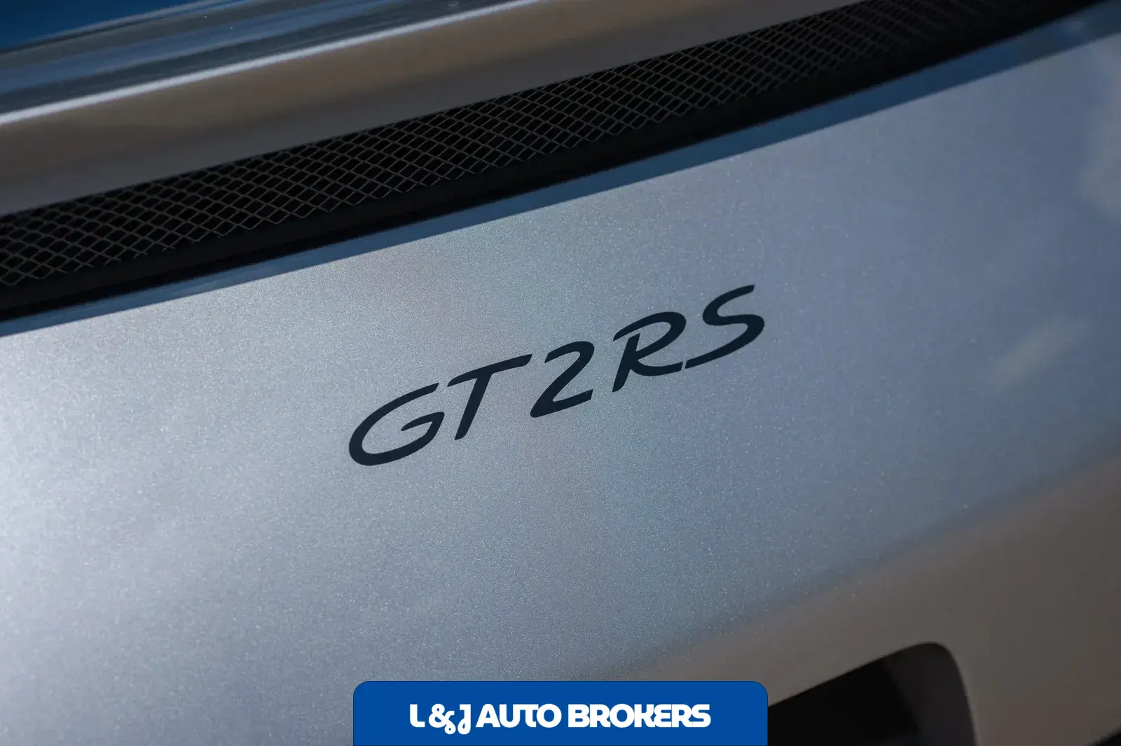 2018 Porsche 911 GT2 RS Weissach